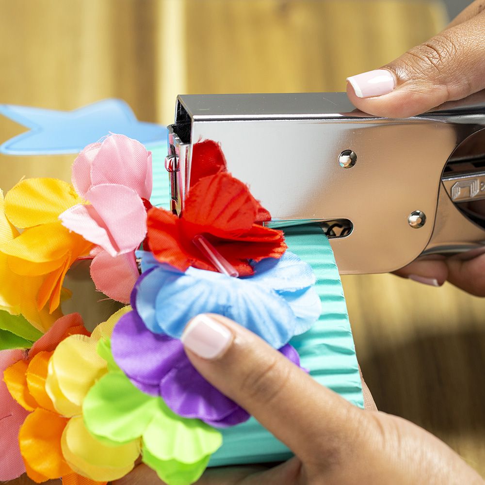 Officemate® Classic Plier Stapler