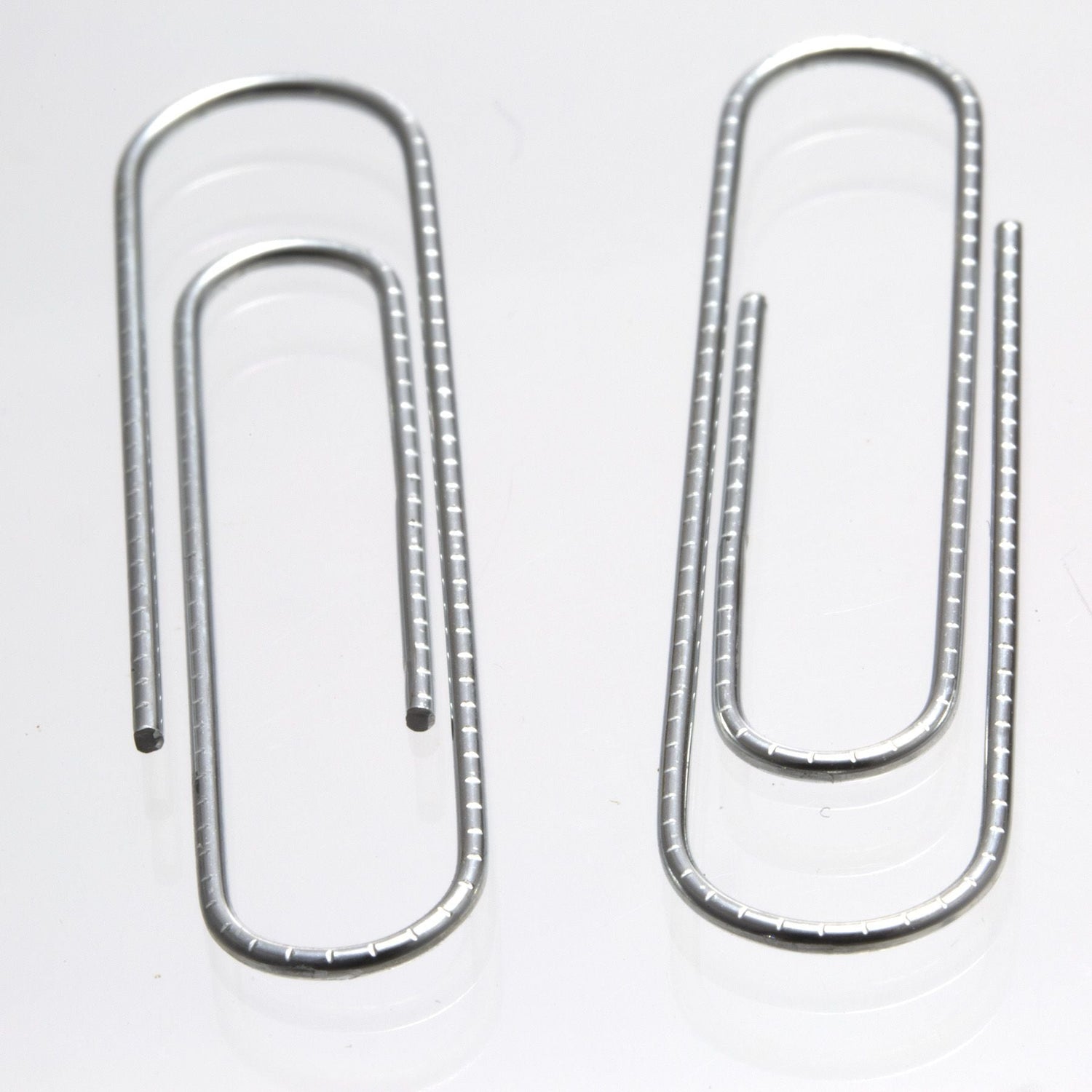 Officemate® Giant Non-Skid Paper Clips