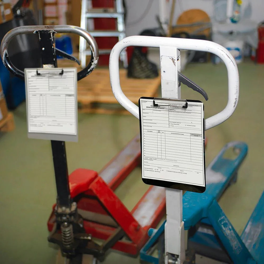 Officemate® Magnetic Clipboard