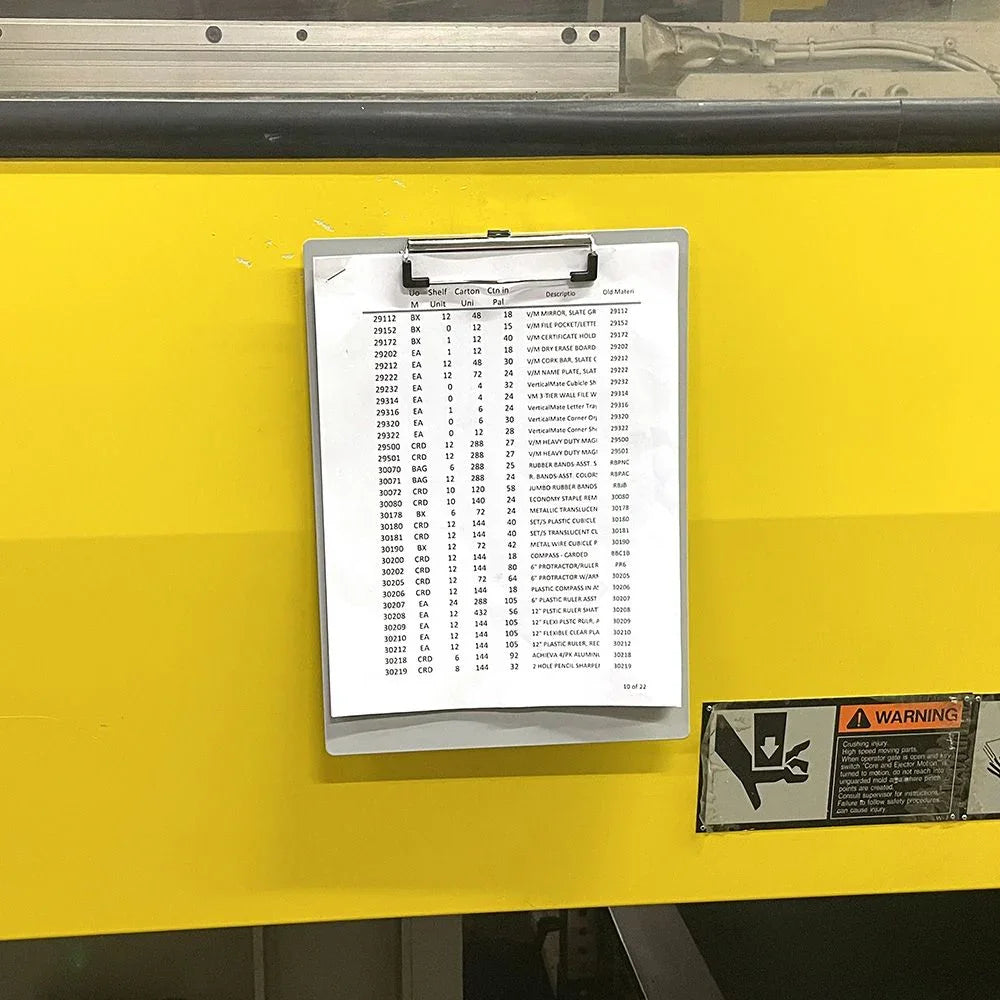 Officemate® Magnetic Clipboard