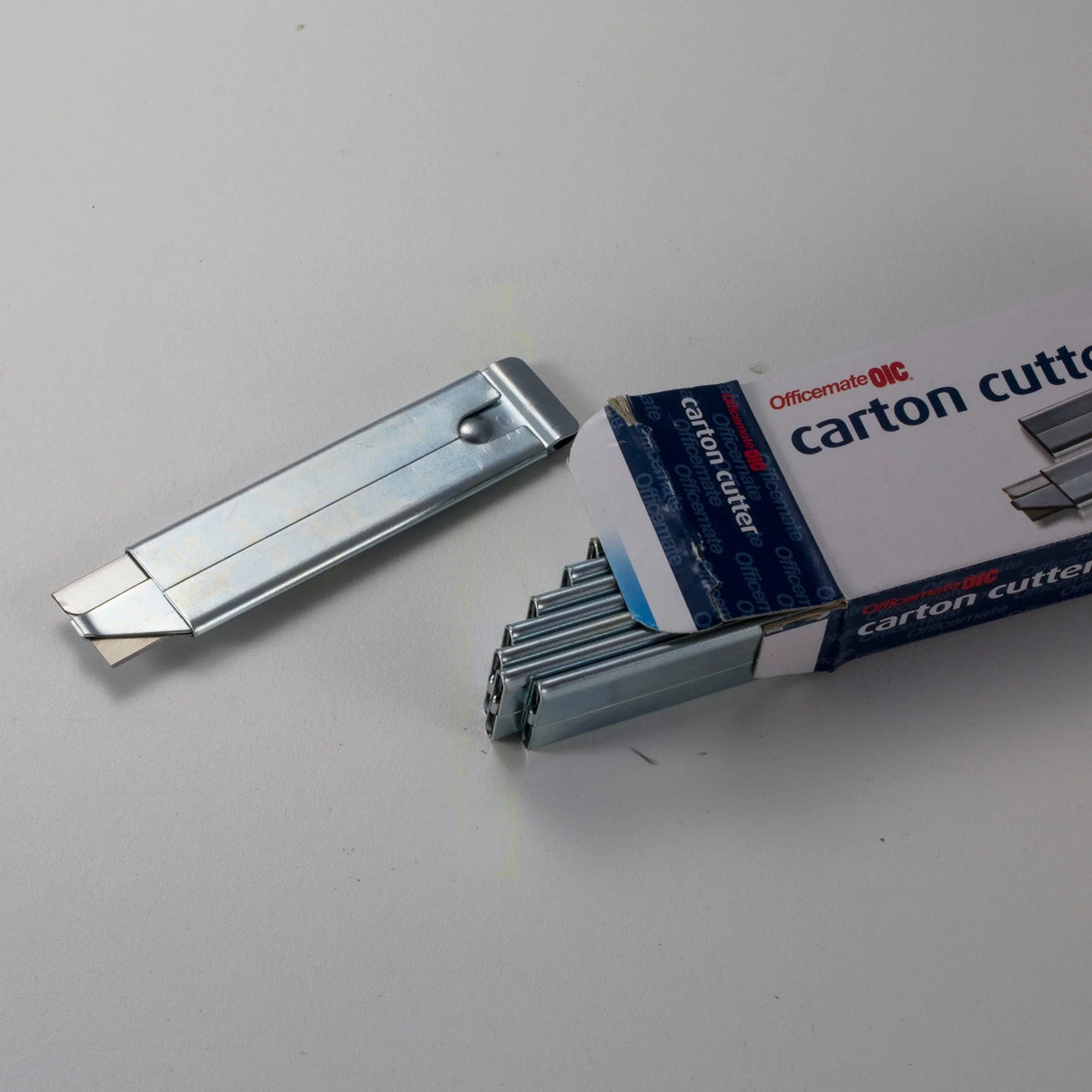Steel Carton Cutter